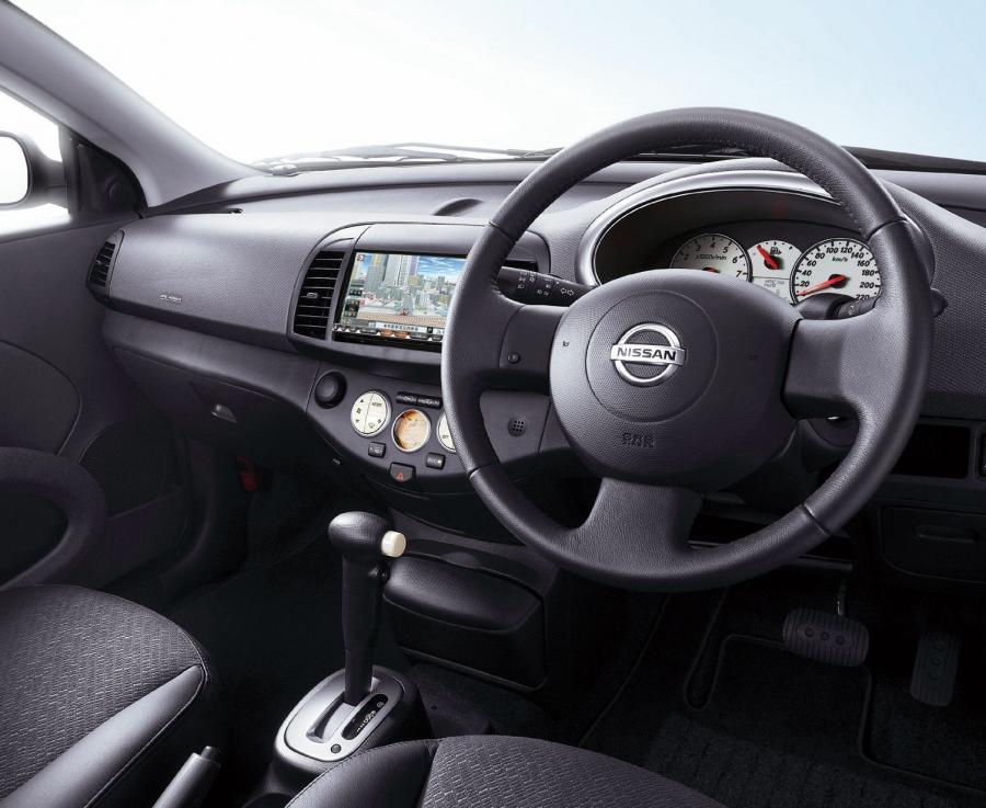  Nissan Micra CC 2007 года  (фото 5 из 19)